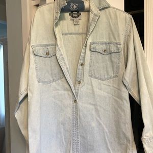 Fashion Port women’s Jean button down shirt size small.